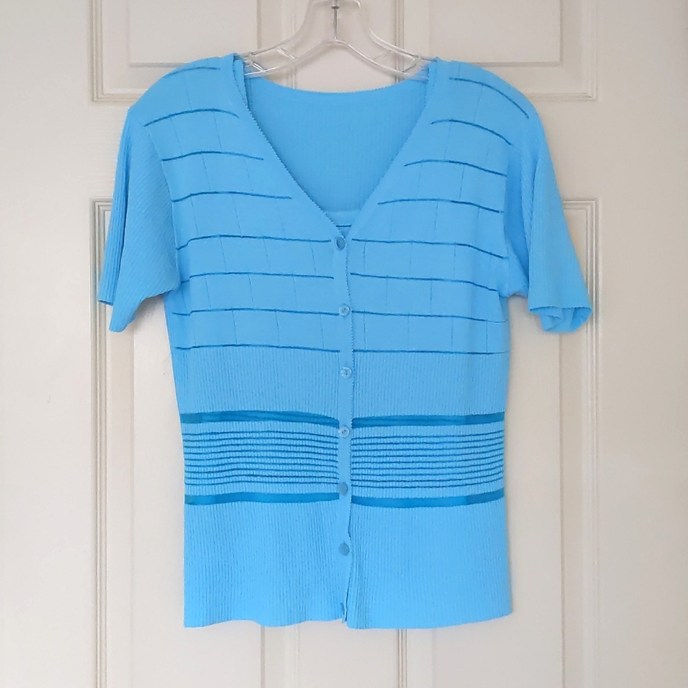 Cotton Blended Lightweight and Stretchable Two pieces Top Set w/multi patterns.